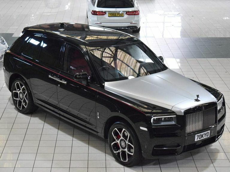 Compare Rolls-Royce Cullinan 6.75 V12 Black Badge 4Wd Euro 6 OIL1 