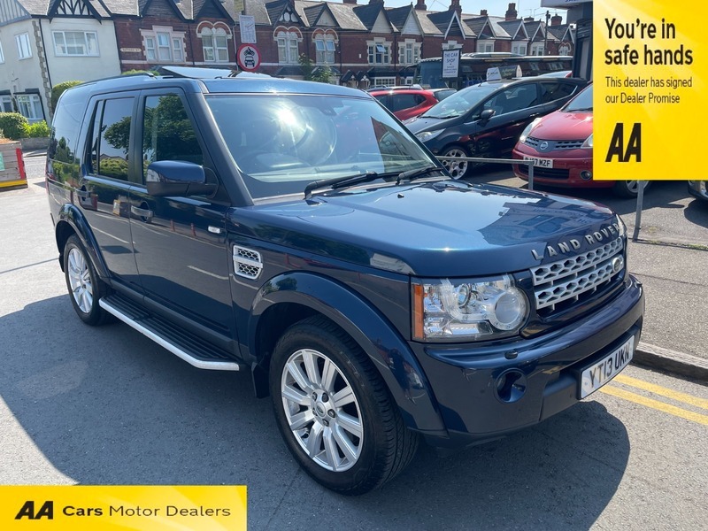 Compare Land Rover Discovery Sdv6 Xs YT13UKN Blue