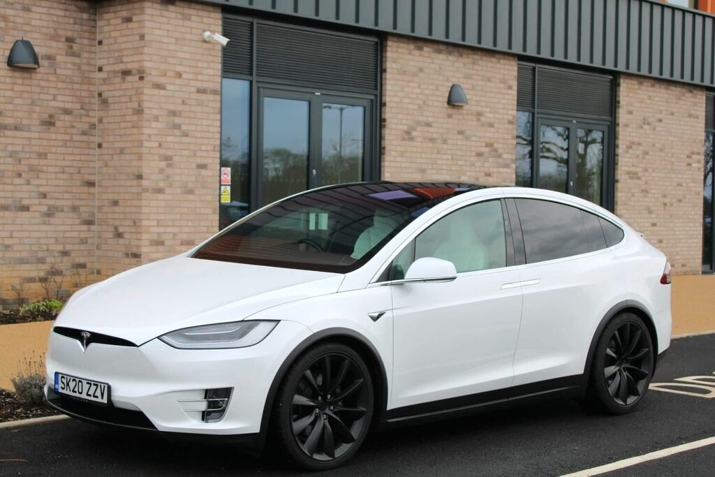 Compare Tesla Model X 4X4 Dual Motor Long Range 4Wde 202020 SK20ZZV White