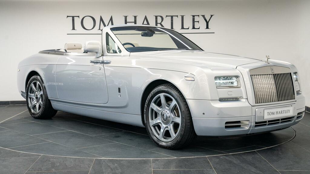 Compare Rolls-Royce Phantom Drophead Coupe MF16DBO Silver
