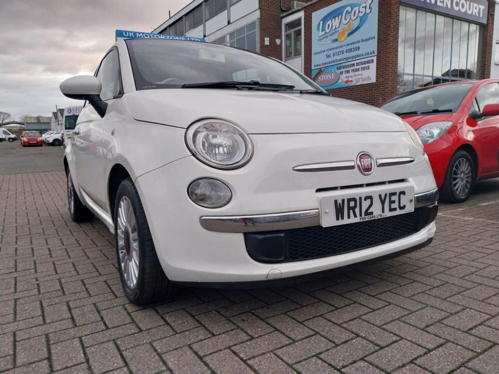 Compare Fiat 500 1.2 Lounge Euro 5 Ss WR12YEC White