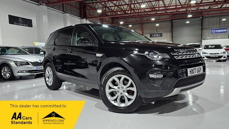 Compare Land Rover Discovery Sport Discovery Sport Hse Td4 HX17UGY Black