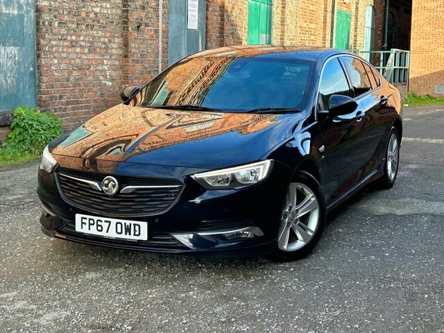 Compare Vauxhall Insignia Hatchback FP67OWD Blue