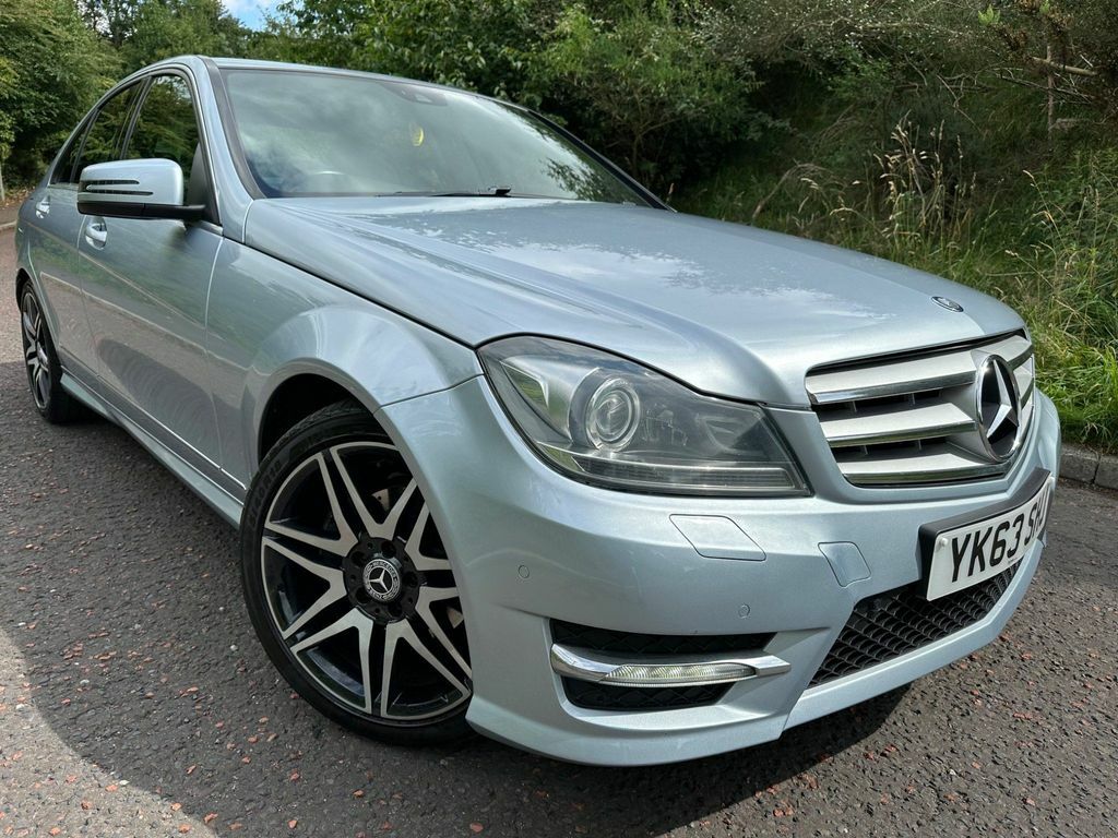 Compare Mercedes-Benz C Class 2.1 C220 Cdi Amg Sport Plus G-tronic Euro 5 Ss YK63SHJ Silver