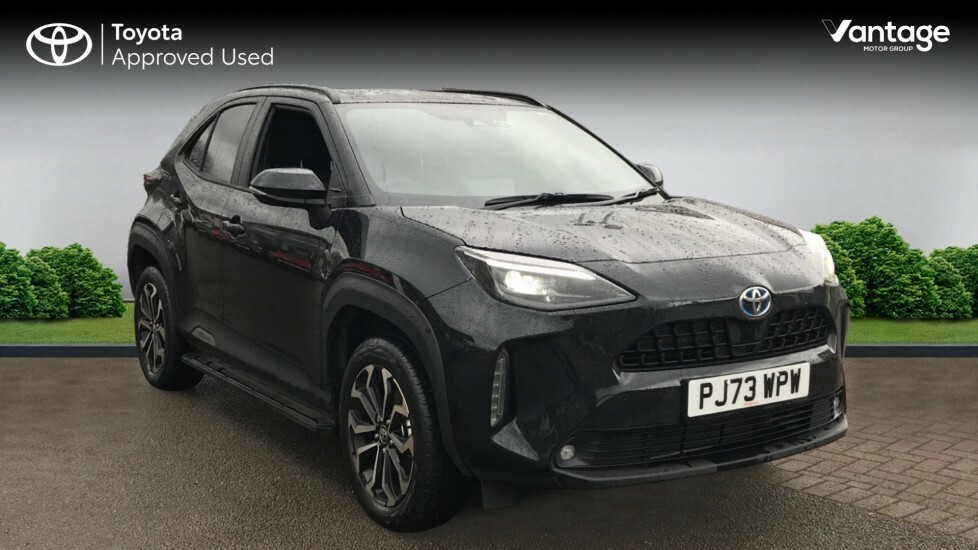 Compare Toyota Yaris Cross Yaris Cross Design Hev PJ73WPW Black