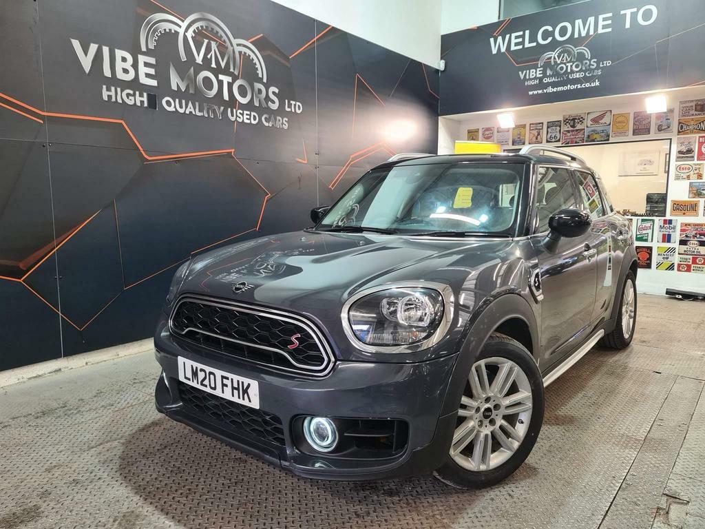 Compare Mini Countryman 2.0 Cooper S Exclusive Steptronic Euro 6 Ss LM20FHK Grey