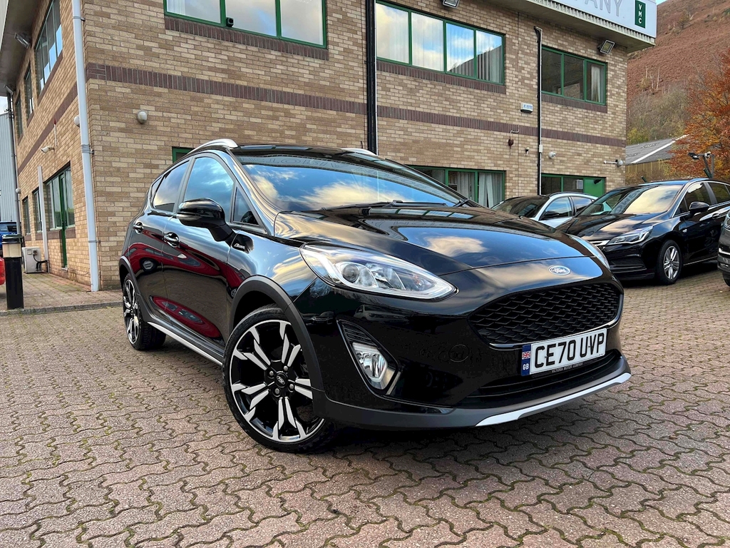 Compare Ford Fiesta T Ecoboost Mhev Active X Edition CE70UVP Black