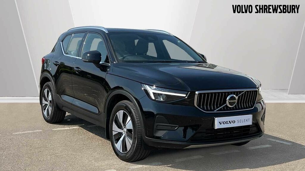Compare Volvo XC40 Recharge Core, T4 Plug-in Hybrid, DY72KHL Black