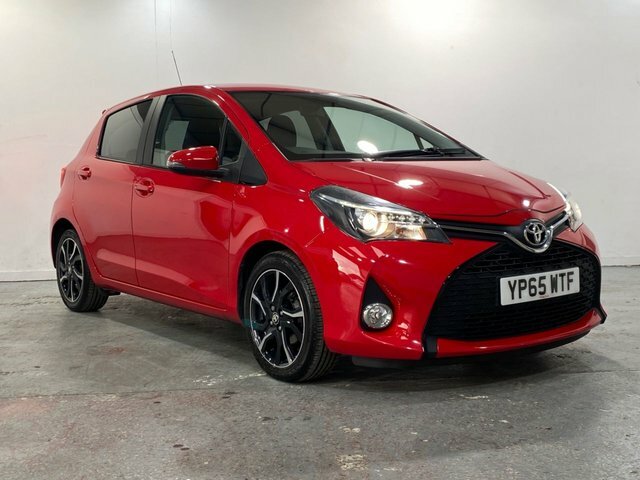 Compare Toyota Yaris Vvt-i Sport 99 YP65WTF Red