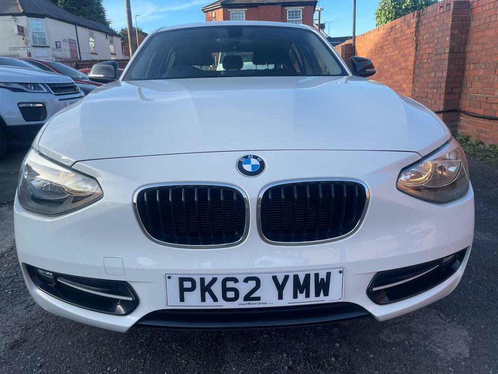 Compare BMW 1 Series 2.0 116D Sport Euro 5 Ss PK62YMW White