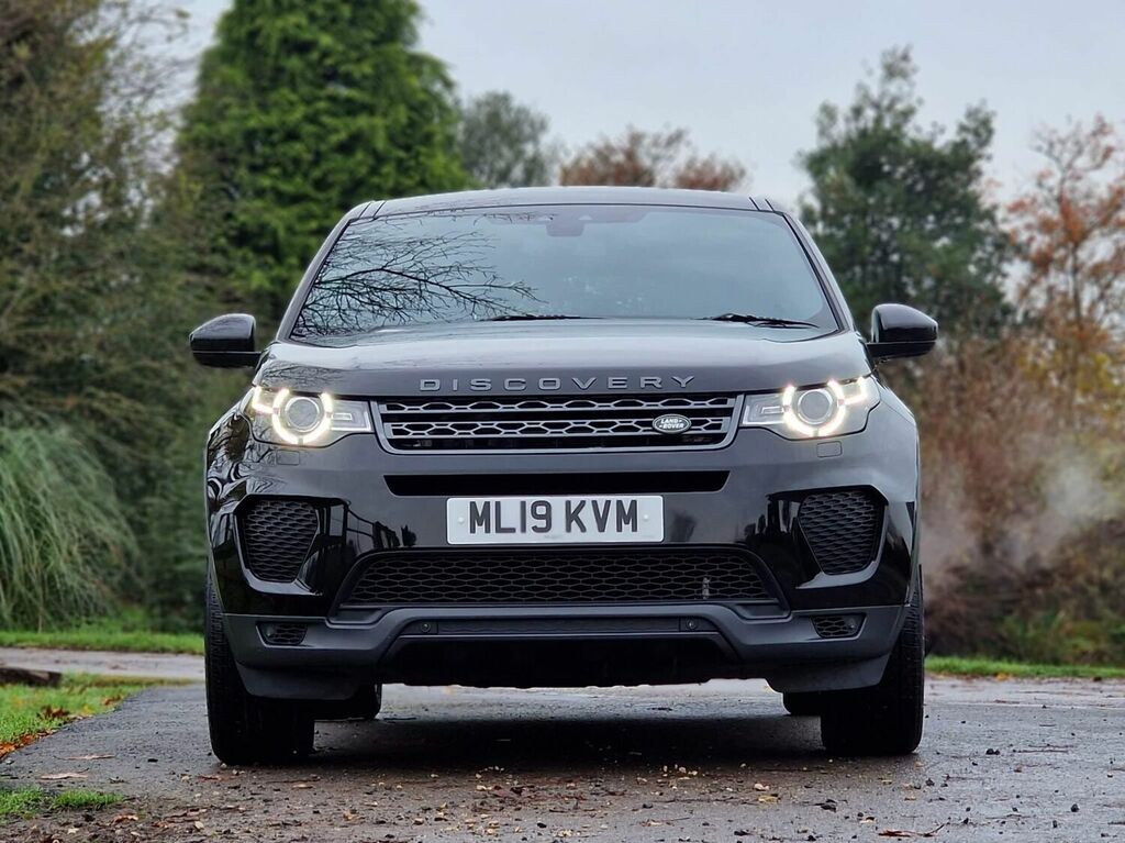 Land Rover Discovery Sport Suv Black #1