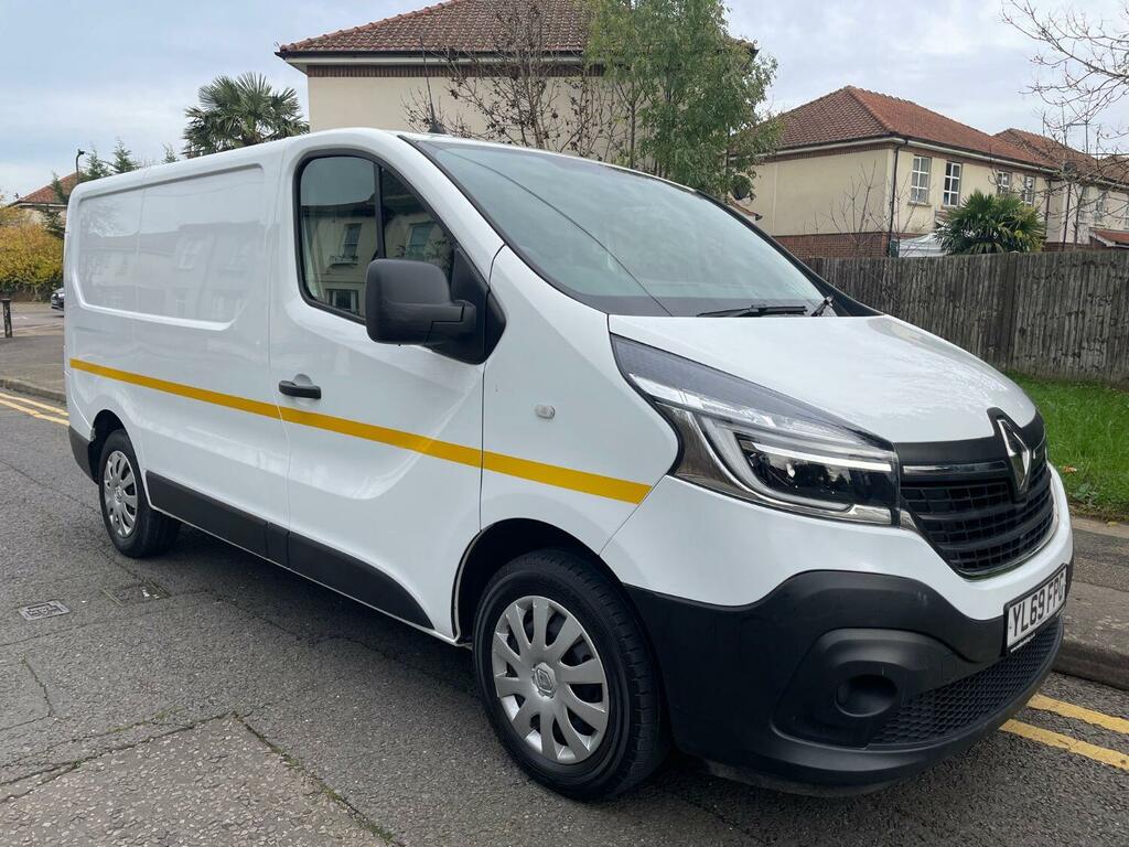 Compare Renault Trafic Trafic Sl28 Business Energy Dci YL69FPG White