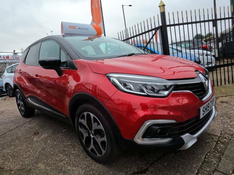 Compare Renault Captur 1.3 Tce 130 Gt Line SH19ZVP Red