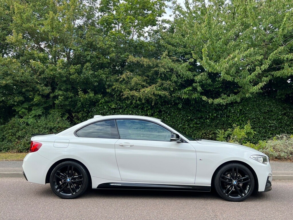 BMW 2 Series 2016 16 1.5 White #1