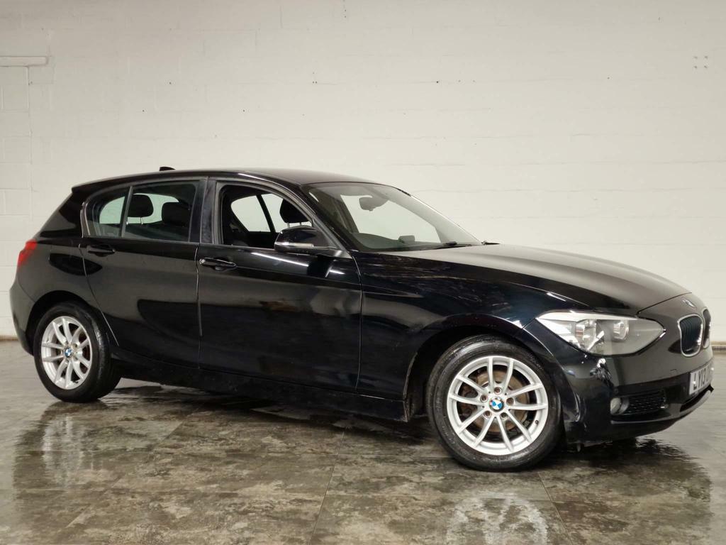 Compare BMW 1 Series 116D Se LY13ORS Black