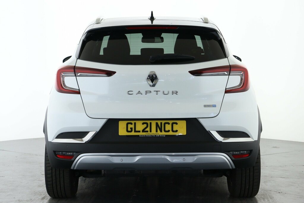 Compare Renault Captur Captur Launch Edition E-tech Phev GL21NCC Black