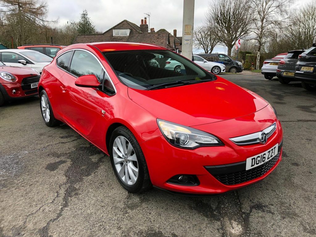Compare Vauxhall Astra GTC Gtc Sri Ss DG16ZZT Red