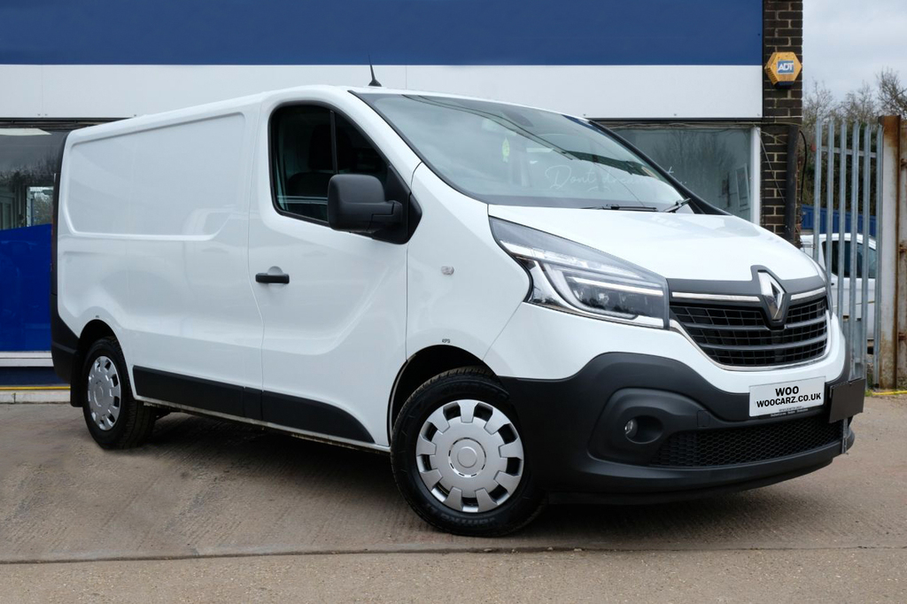 Compare Renault Trafic Business Energy Dci  White