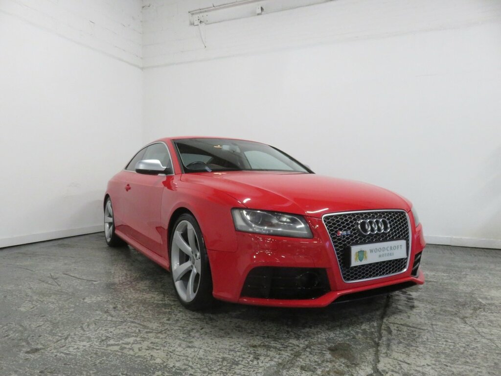 Compare Audi RS5 Coupe 4.2 R25BTM Red
