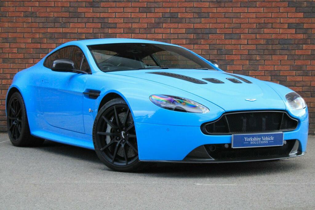 Compare Aston Martin Vantage 6.0 V12 S Sportshift Euro 5 Euro 5 BJ63BJV Blue
