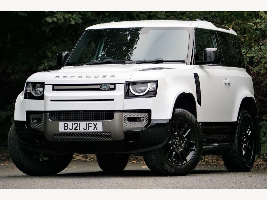 Compare Land Rover Defender 90 90 3.0 D250 Mhev X-dynamic S 4Wd Ss BJ21JFX White