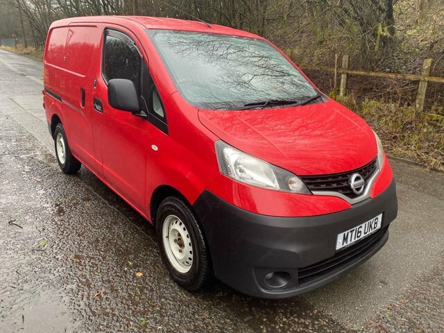 Compare Nissan NV200 1.5 Dci Acenta 90 Bhp MT16UKB Red