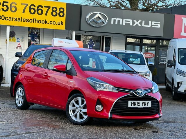 Compare Toyota Yaris 2015 1.5L Hybrid Excel 73 Bhp HK15YKY Red