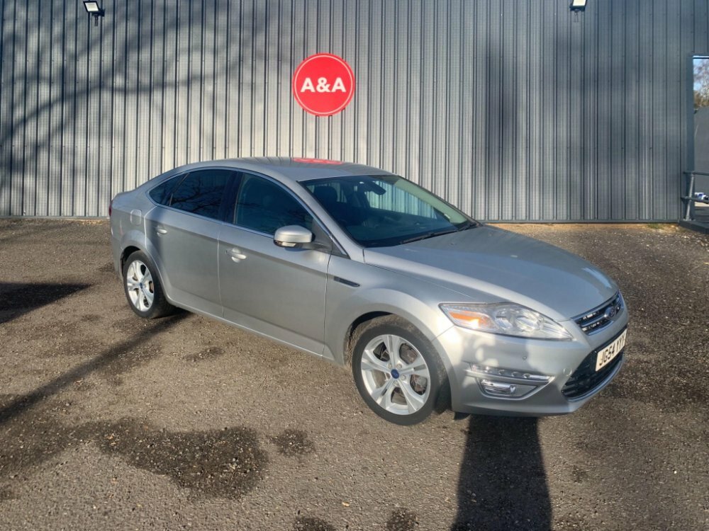 Compare Ford Mondeo 2.0 Tdci Titanium X Business Edition Euro 5 JG54YYY Silver