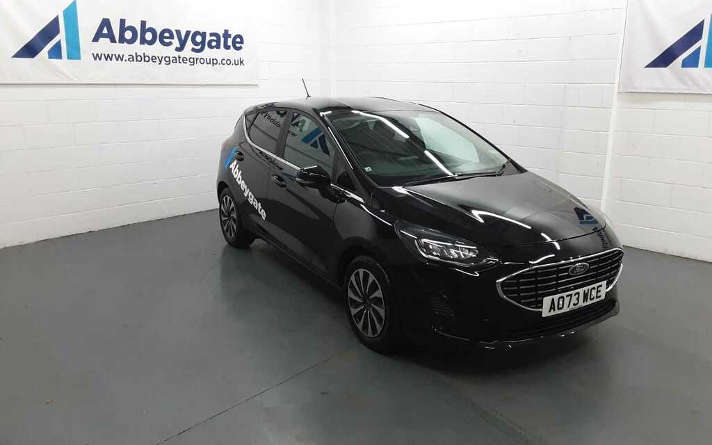Compare Ford Fiesta 1.0 Ecoboost 100Ps Titanium 6-Speed AO73WCE Black