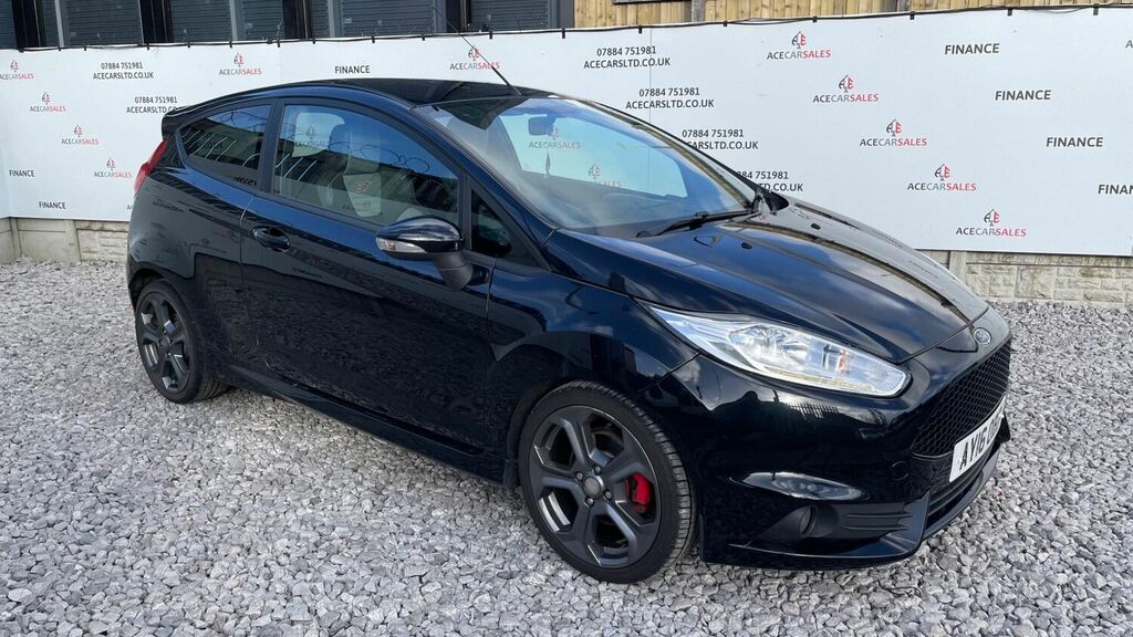 Compare Ford Fiesta Hatchback 1.6T Ecoboost St-2 Euro 6 201616 AY16OBG Black