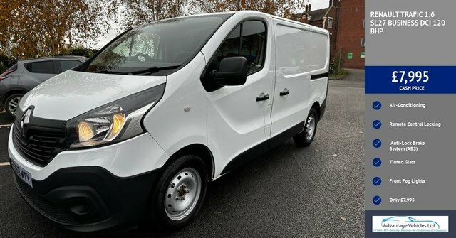 Compare Renault Trafic 1.6 Sl27 Business Dci 120 Bhp SD68MTY White