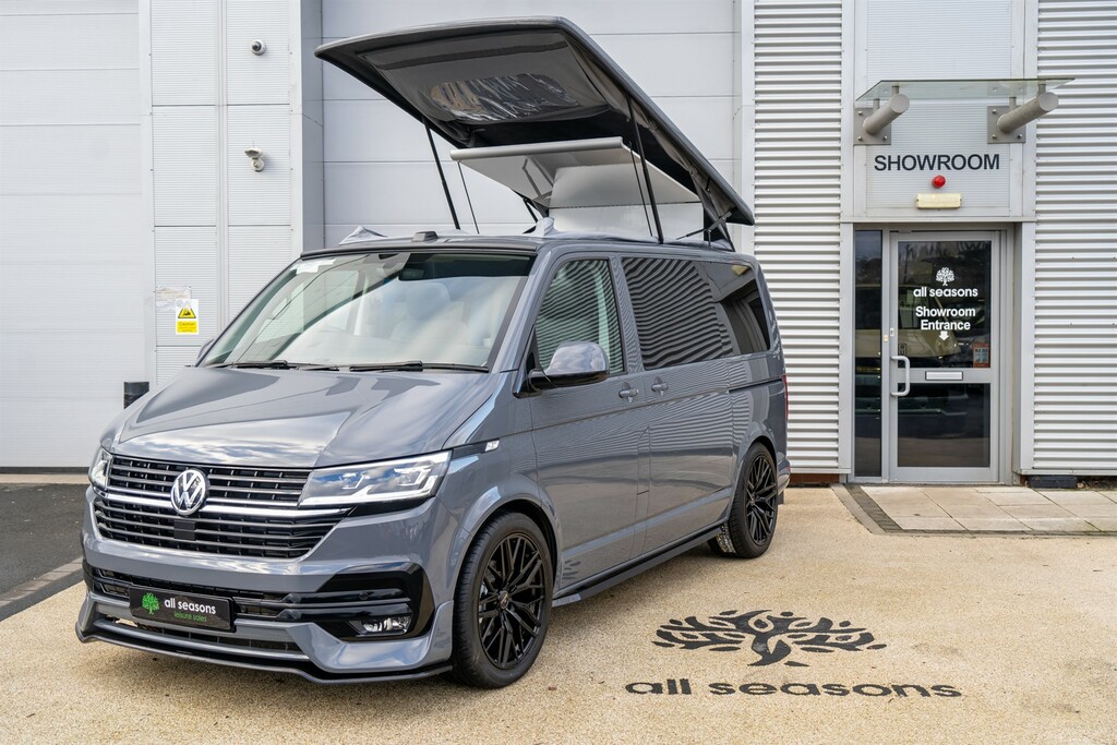 Compare Volkswagen Transporter New Dsg With R.i.b Bed SV73YOX Grey