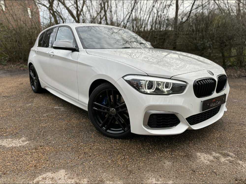 Compare BMW 1 Series M140i Shadow Edition Step FT19HLP White