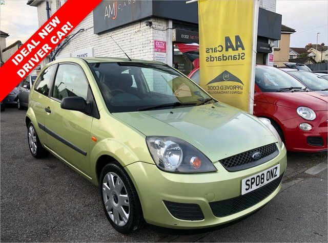 Compare Ford Fiesta 1.2 Style Climate 16V 78 Bhp SP08ONZ Green