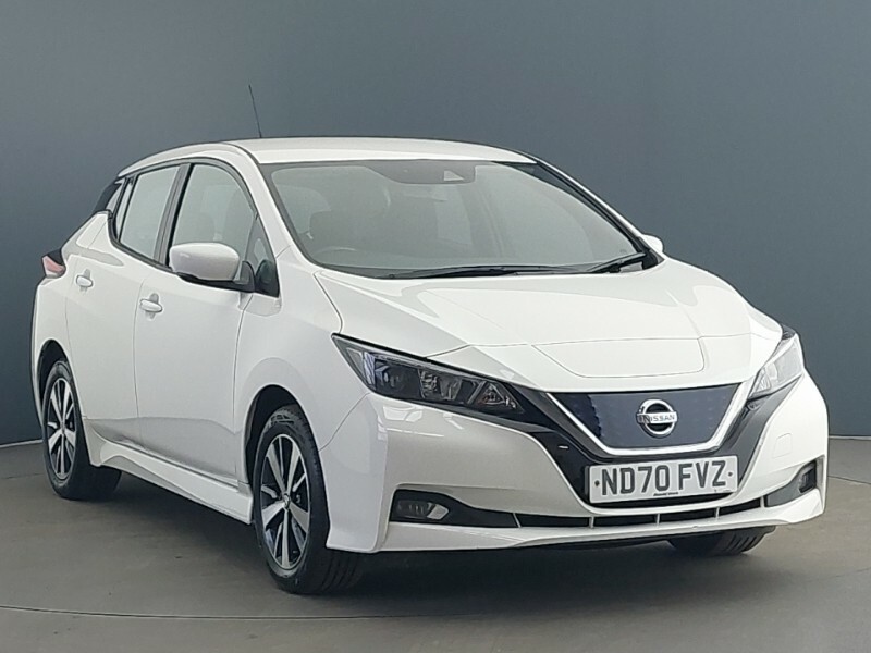 Compare Nissan Leaf 110Kw Acenta 40Kwh 6.6Kw Charger ND70FVZ White
