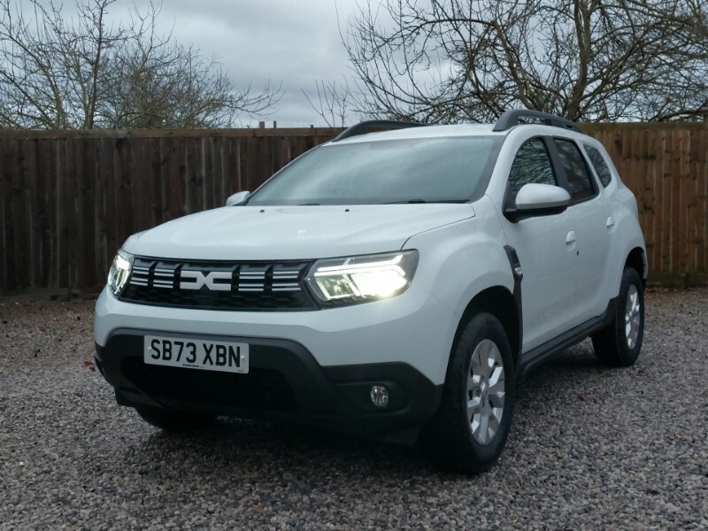 Dacia Duster 1.5 Blue Dci Expression White #1