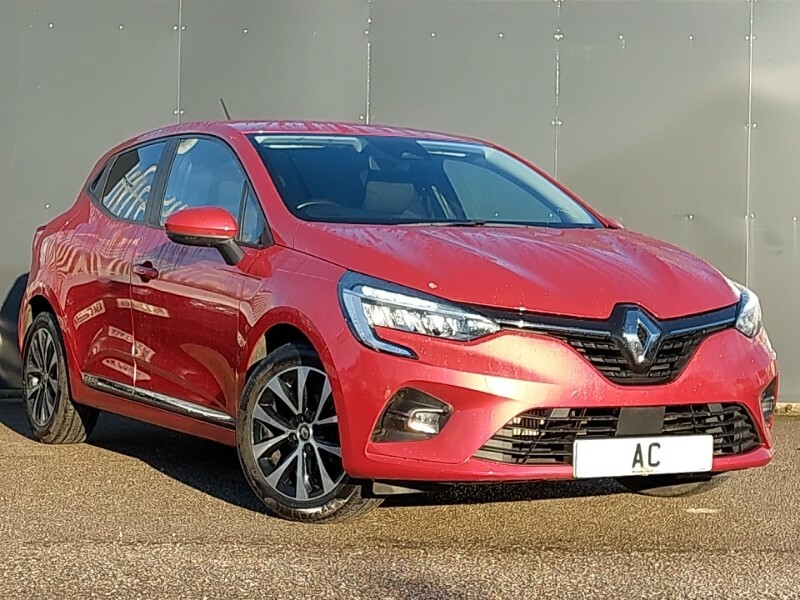 Compare Renault Clio 1.0 Tce 100 Iconic SJ70OKS Red