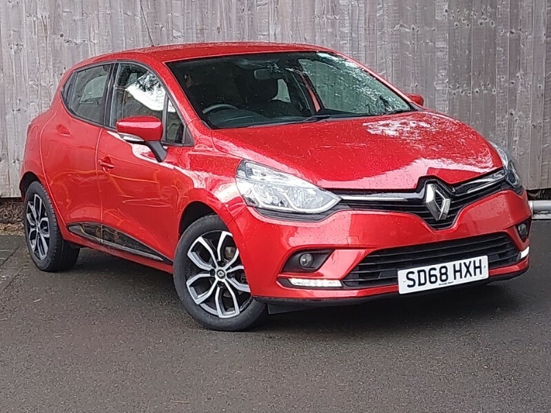 Compare Renault Clio 0.9 Tce 90 Play SD68HXH Red