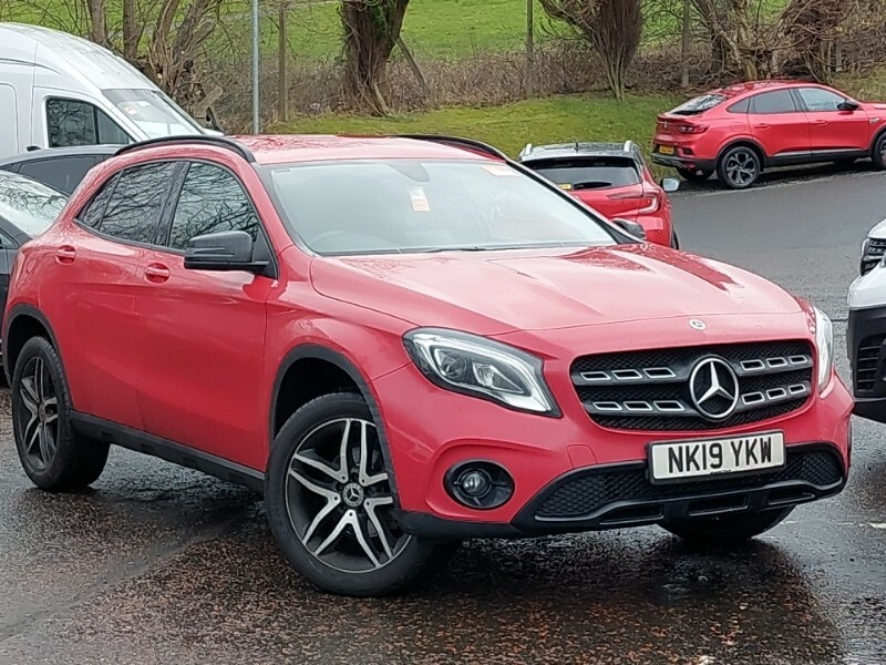 Compare Mercedes-Benz GLA Class Gla 180 Urban Edition NK19YKW Red