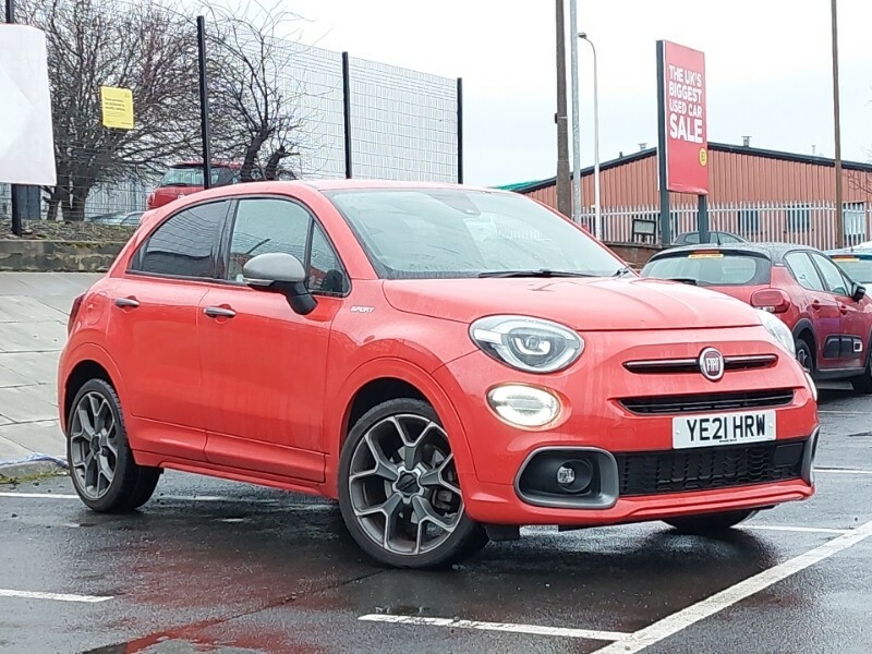 Compare Fiat 500X 1.3 Sport Dct YE21HRW Red