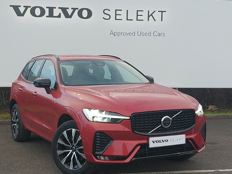 Compare Volvo XC60 2.0 B4d Plus Dark Awd Geartronic SM72HCZ Red