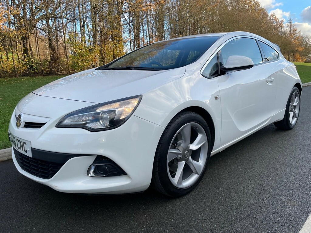 Compare Vauxhall Astra GTC Astra Gtc Limited Edition T BA16CNC White