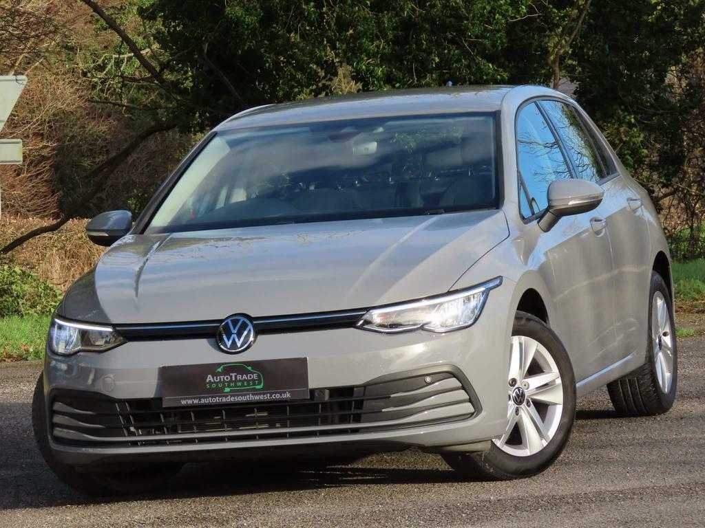 Compare Volkswagen Golf 1.5 Tsi Life Euro 6 Ss  Grey