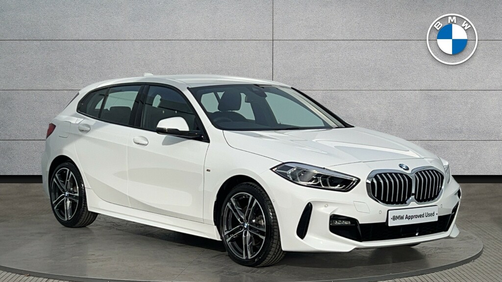 Compare BMW 1 Series 118I M Sport MW23UHF White