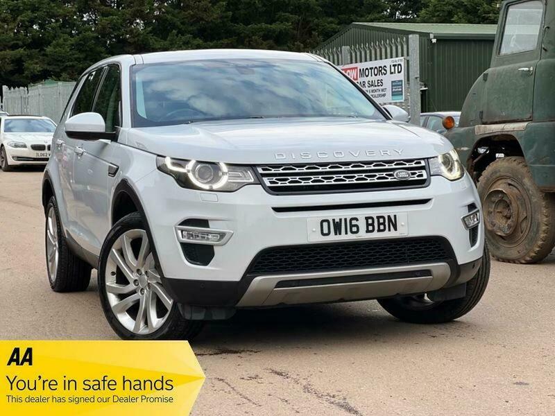 Compare Land Rover Discovery Sport Discovery Sport Luxury Hse Td4 OW16BBN White