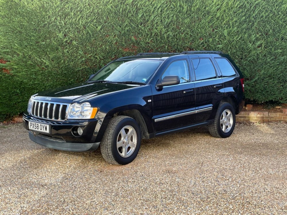 Compare Jeep Grand Cherokee 3.0 Crd Limited 4Wd PX58OYW Black