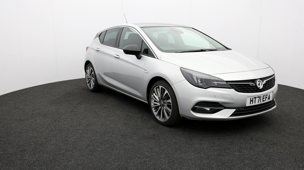 Compare Vauxhall Astra Griffin Edition HT71EFA Silver
