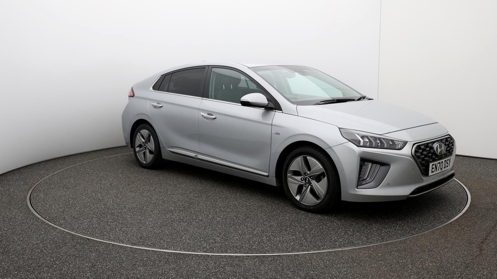 Compare Hyundai Ioniq Premium Se EN70DSY Silver