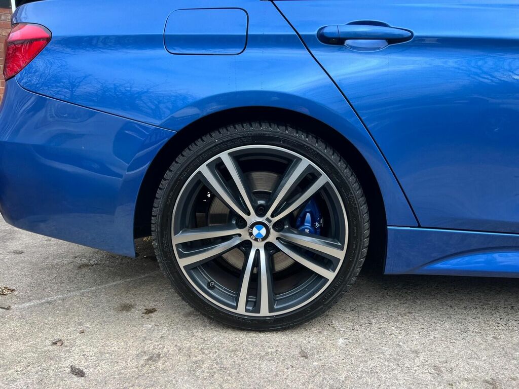 Compare BMW 3 Series 320D M Sport YD17DMX Blue