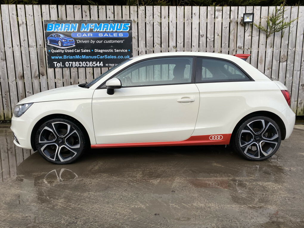 Audi A1 Competition Line 1.6Td  #1